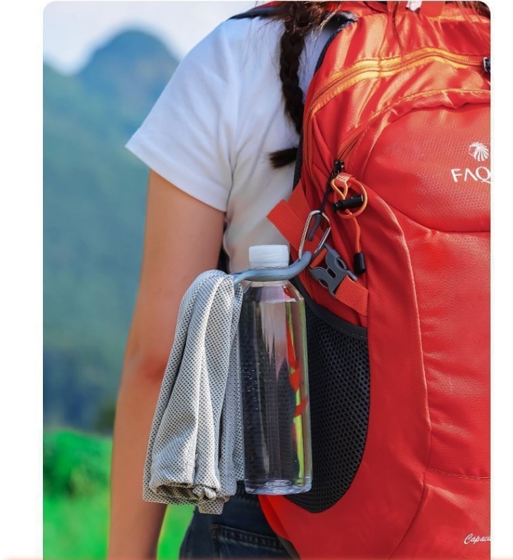 戶外便攜水瓶掛扣 旅行水瓶收納掛扣 戶外登山扣